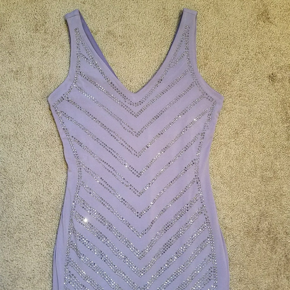 NWT Carmen Marc Valvo Lavendar Embellished Dress - Picture 2 of 4